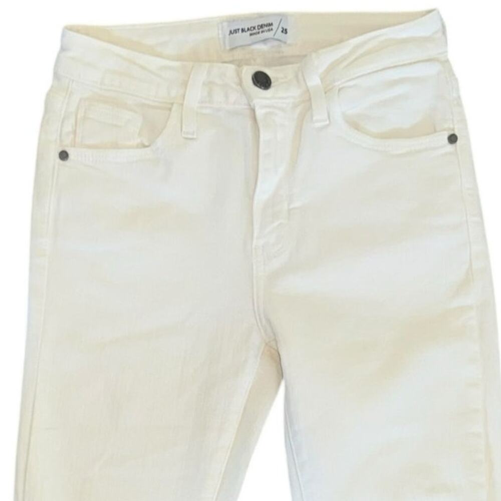Just Black White Jeans Mid-Rise Distressed Denim Pants Stretch Size 25 White - Picture 3 of 12